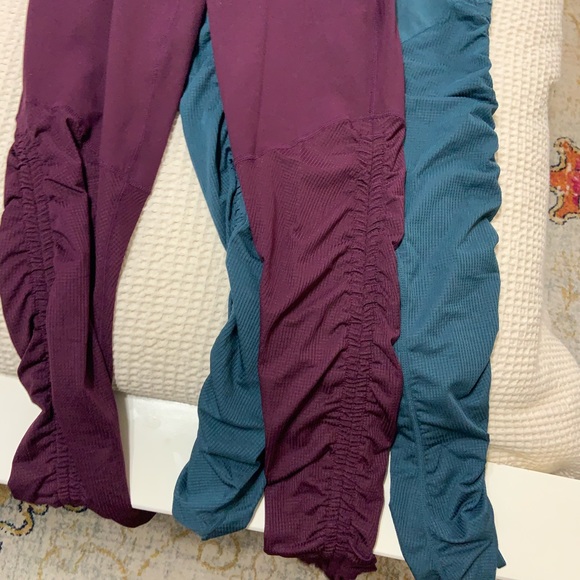 Fabletics Legging pair - Picture 5 of 6